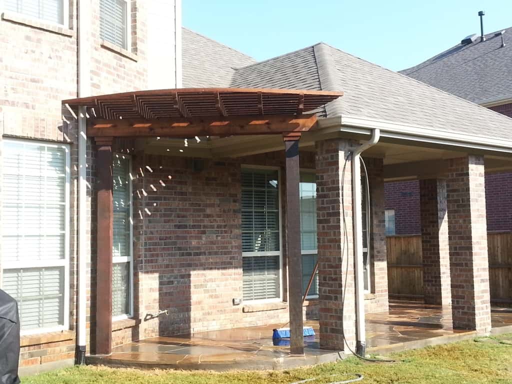 Complete outdoor spaces, built by one crew