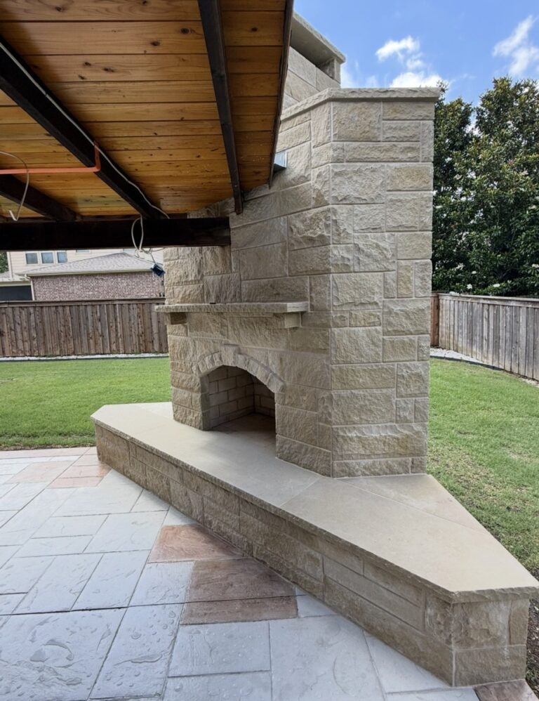 Fire Pit vs Outdoor Fireplace: Which Is Better for Your Backyard in DFW?